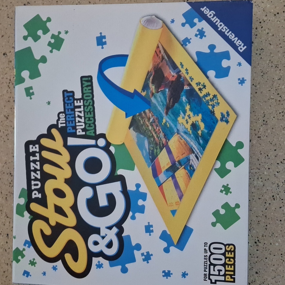 Ravensburger Stow & Go Puzzle Storage Roll Up Felt Mat